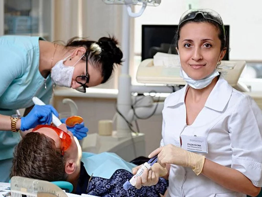 Раджабова Зоя Мамедовна. Стоматолог в Одинцово